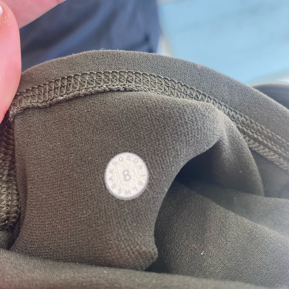 Lululemon leggings - Picture 2 of 4